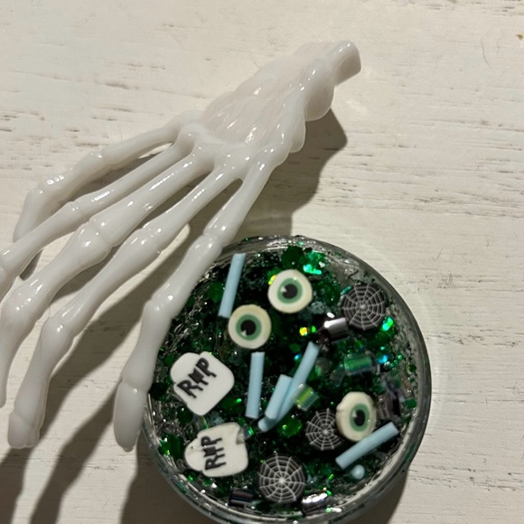 Hair Glitter - Picture 3 of 7